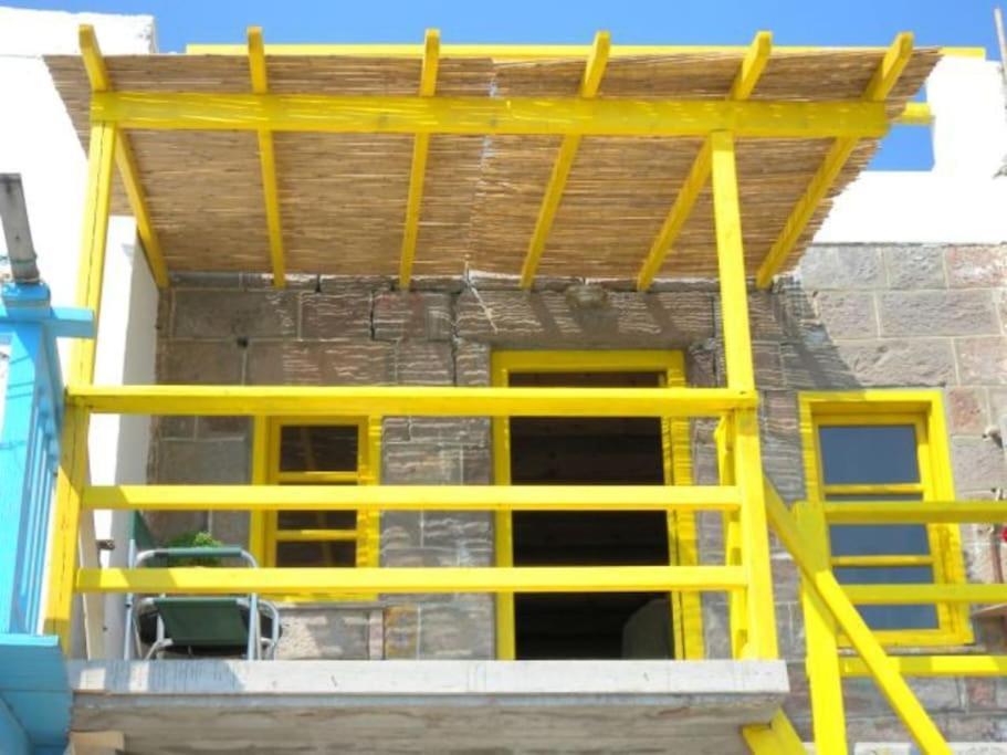 The Yellow Boat House Klima  Exteriér fotografie